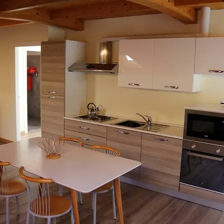 Apartament Alloggio De Angeli *