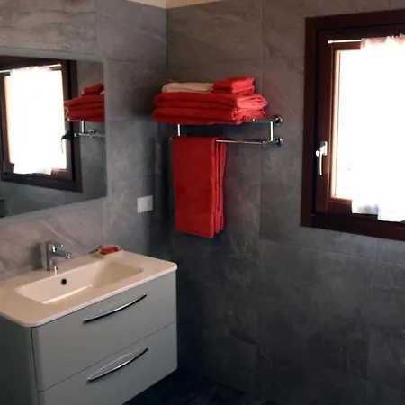 Apartament Alloggio De Angeli *