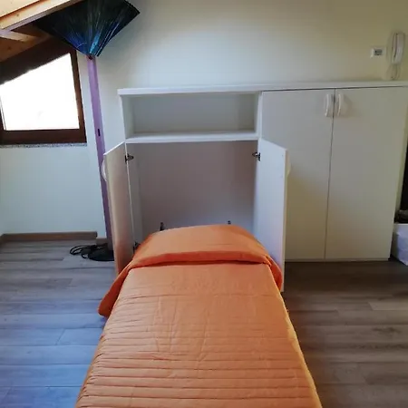Apartament Alloggio De Angeli Omegna